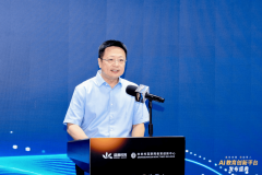 宾们呼吁校企加强协同